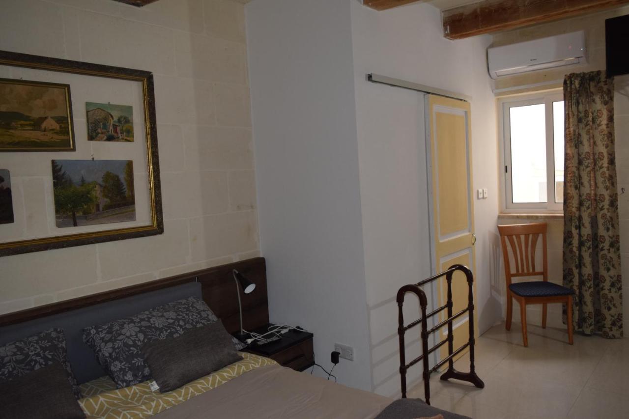 St George Of Lydda Bed & Breakfast Victoria