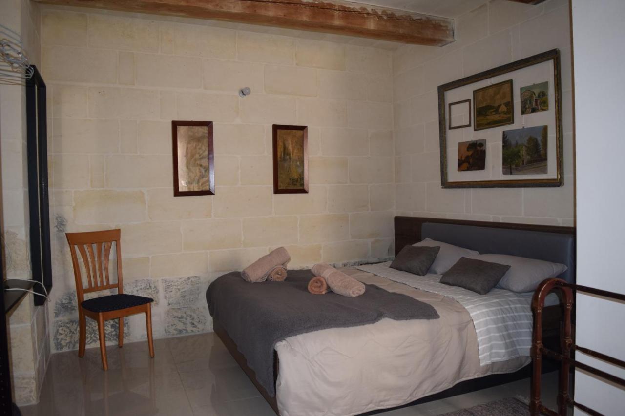 St George Of Lydda Bed & Breakfast Victoria
